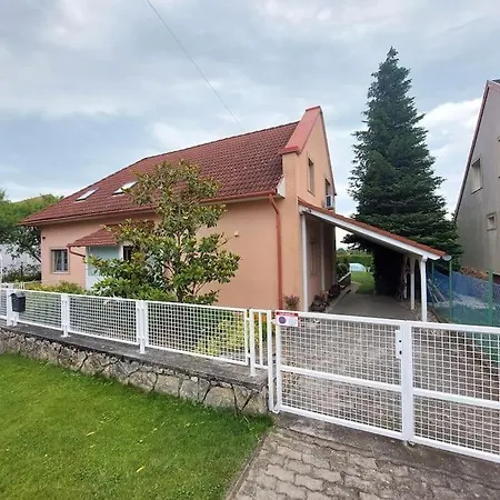 Tünde Nene Apartamento *